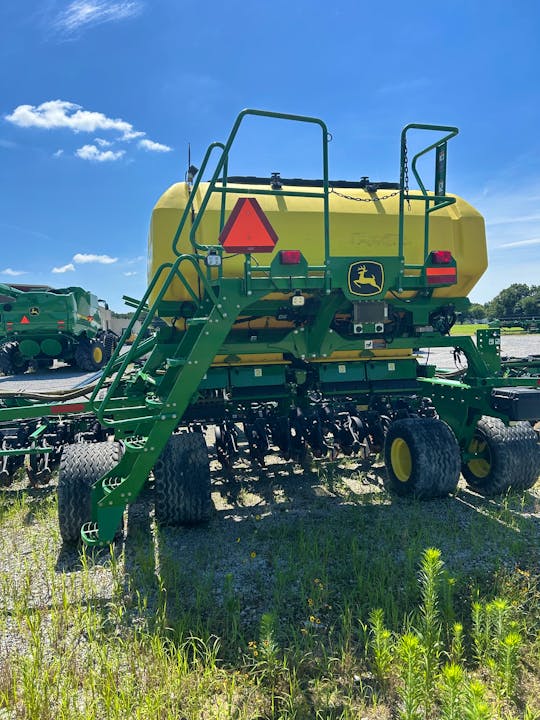 John Deere N540C