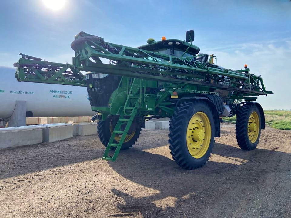 John Deere R4060
