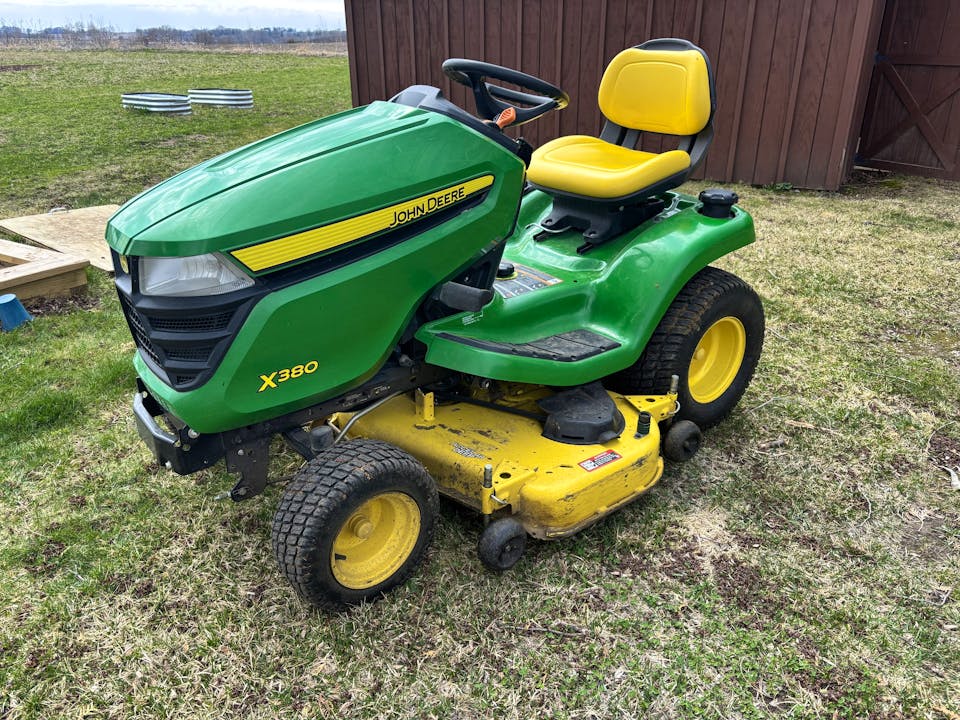 John Deere X380