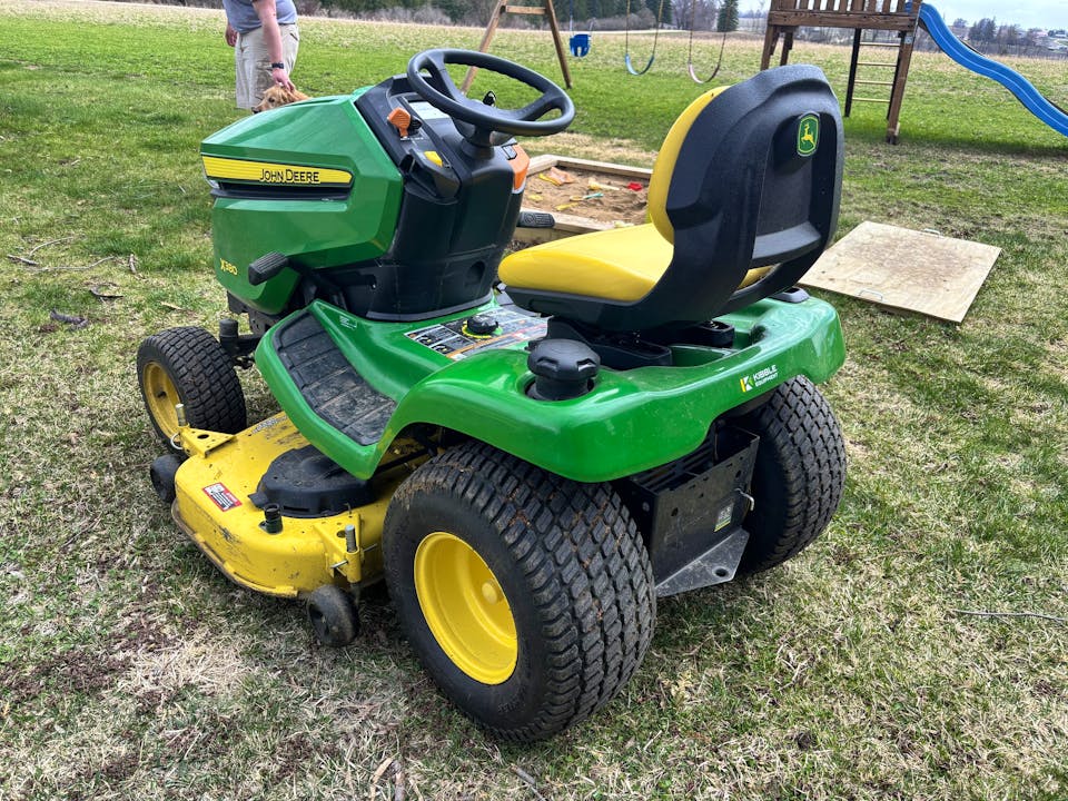 John Deere X380