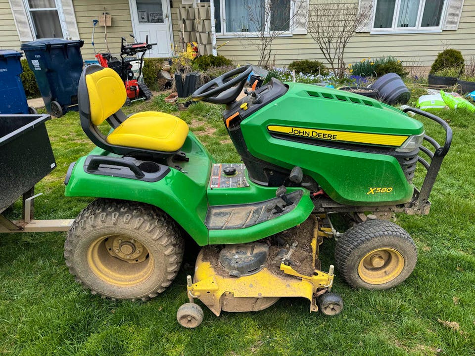 John Deere X580