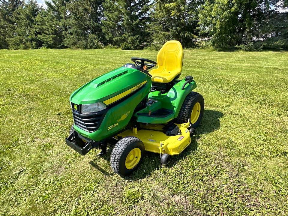 John Deere X584