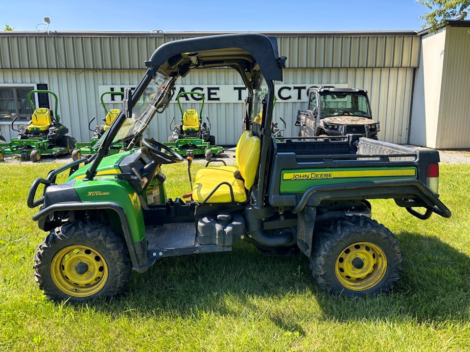 John Deere XUV825M