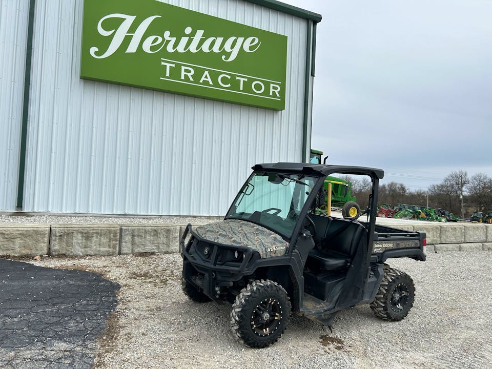 John Deere XUV835M