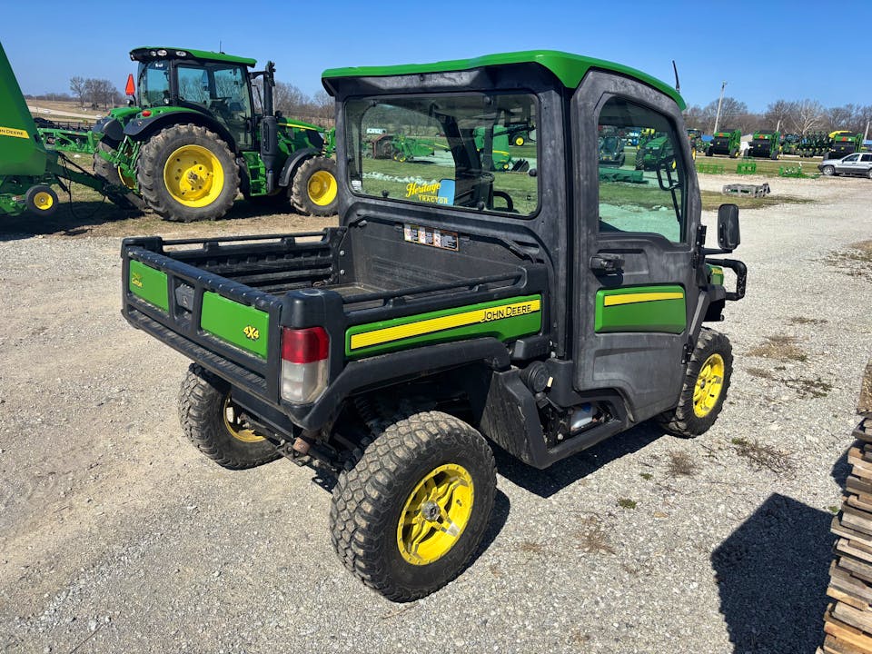 John Deere XUV835R