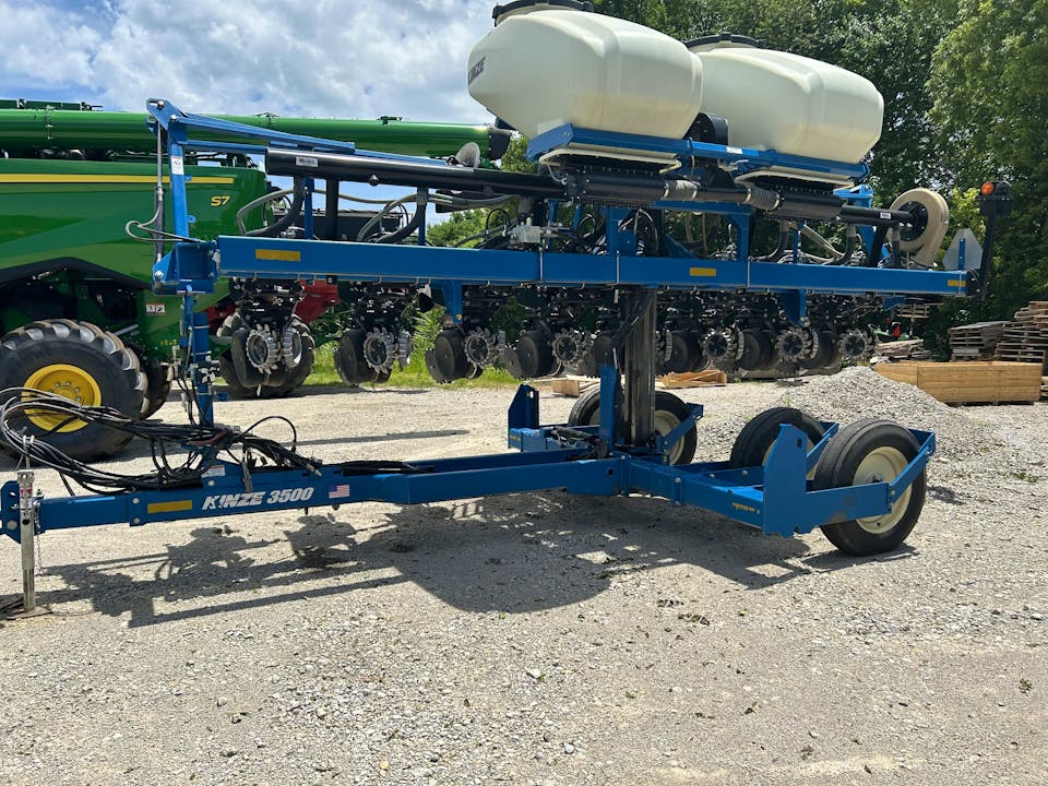 Kinze 3500