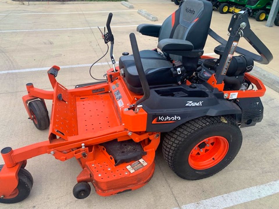 Kubota Z724X