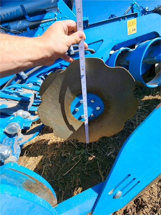 LEMKEN SOLITAIR 9/600KA