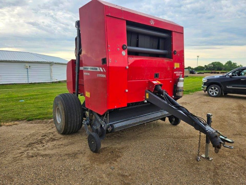 MASSEY FERGUSON 2956A