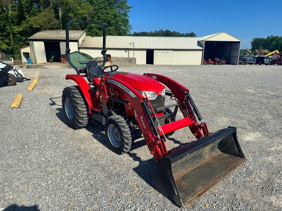 Massey Ferguson 1735E