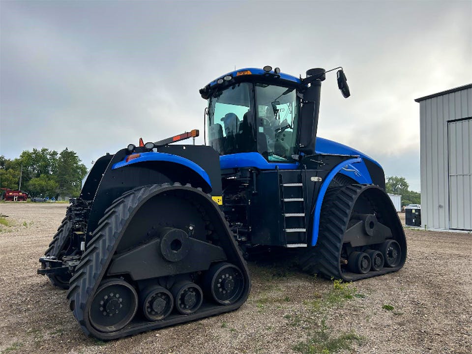 New Holland T9600