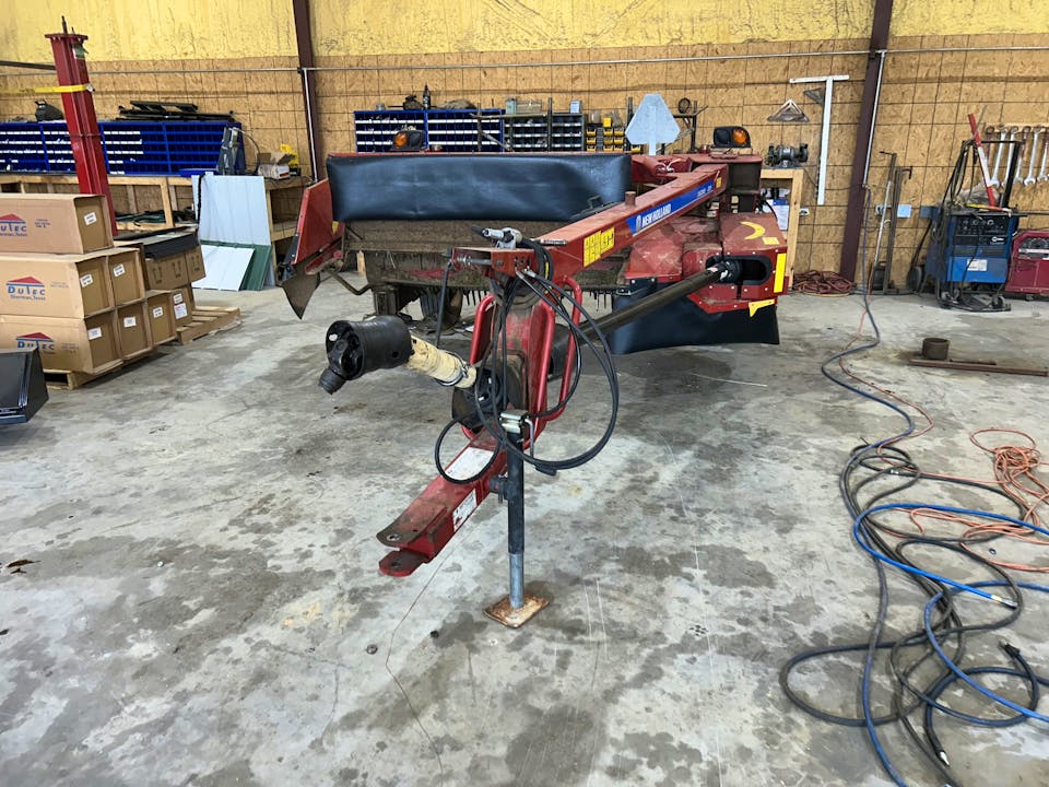 New Holland 209