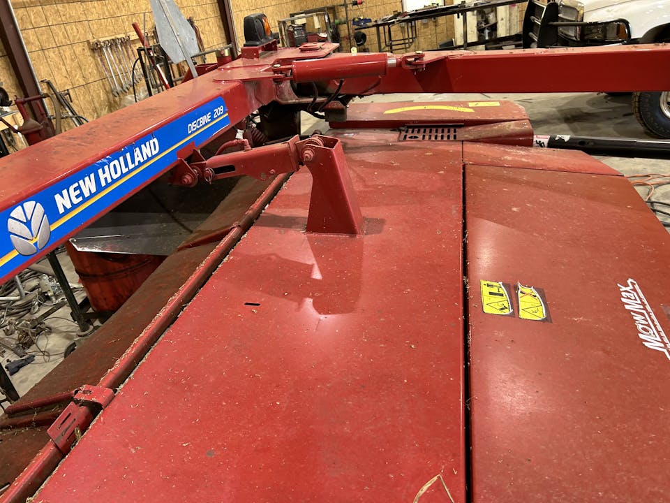 New Holland 209