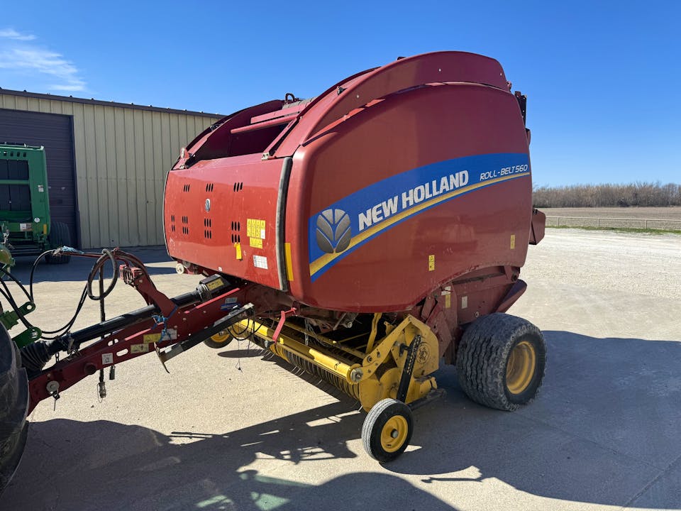 New Holland Rollbelt 560