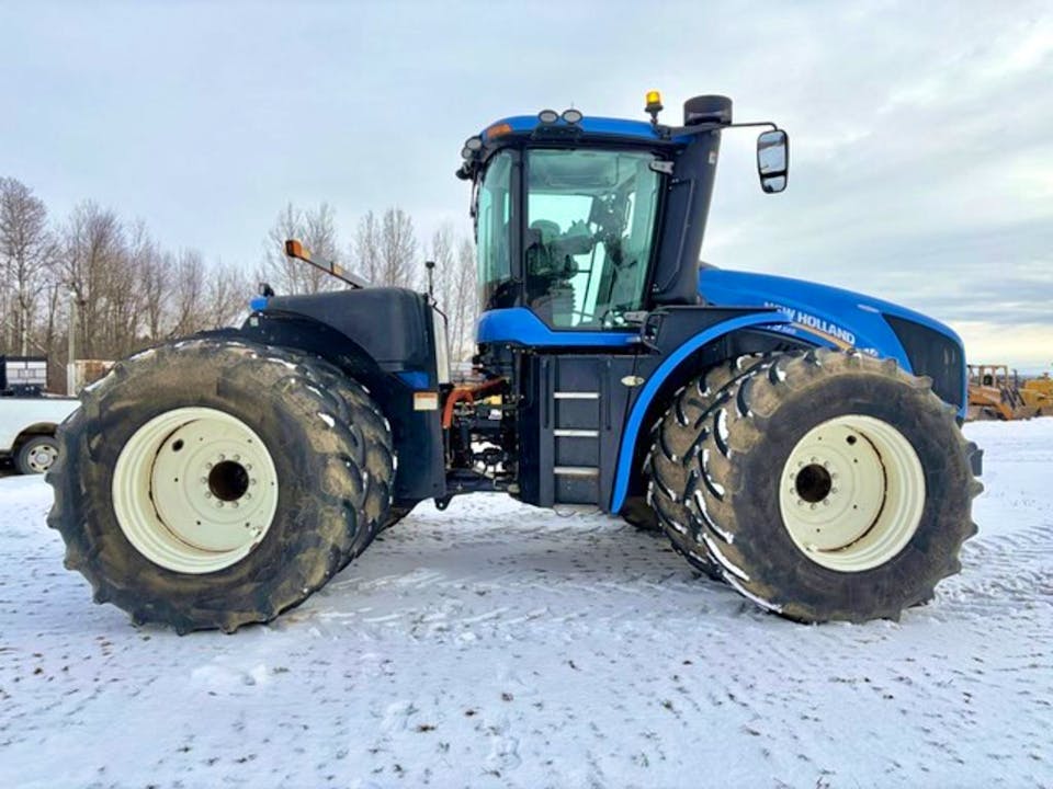 New Holland T9.565