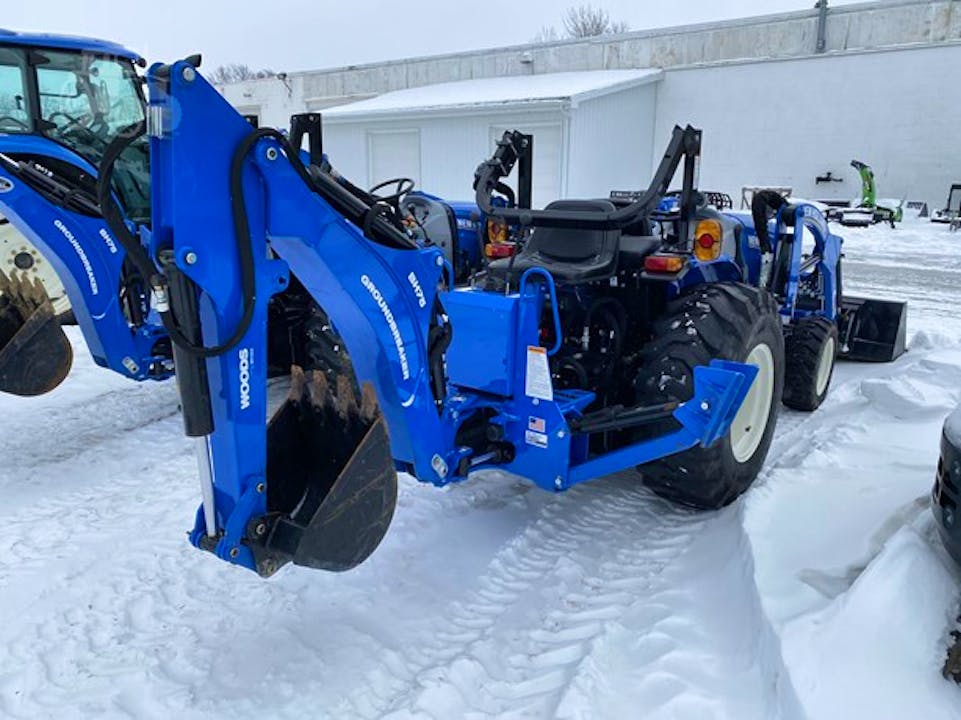 New Holland WORKMASTER 35
