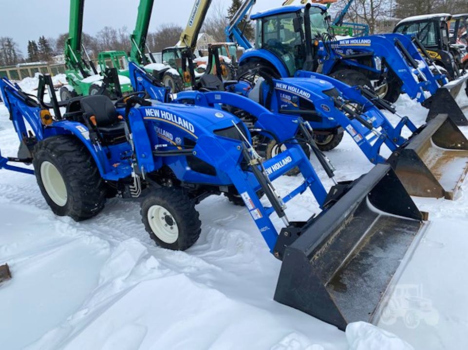 New Holland WORKMASTER 35