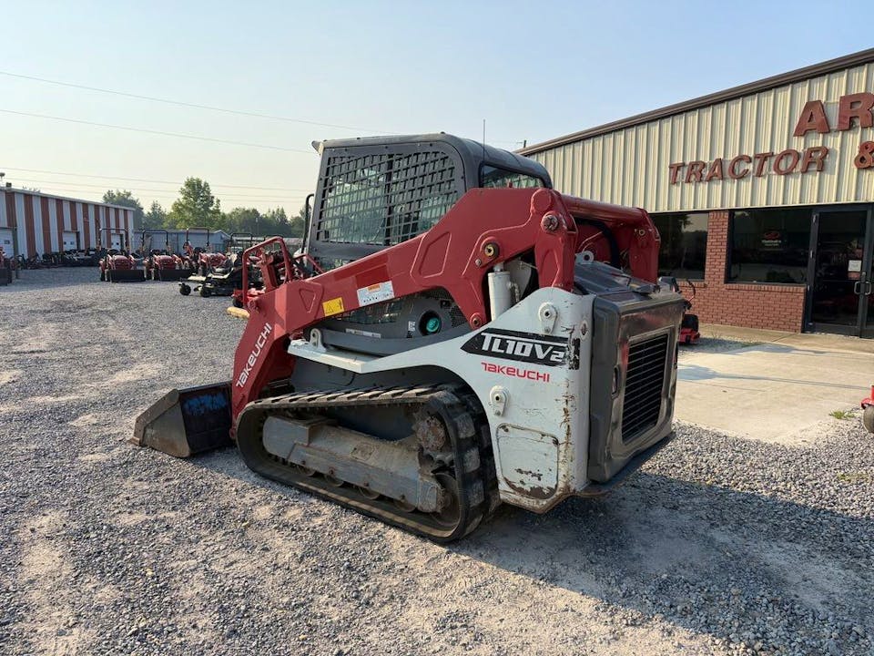 TAKEUCHI TL10V-2