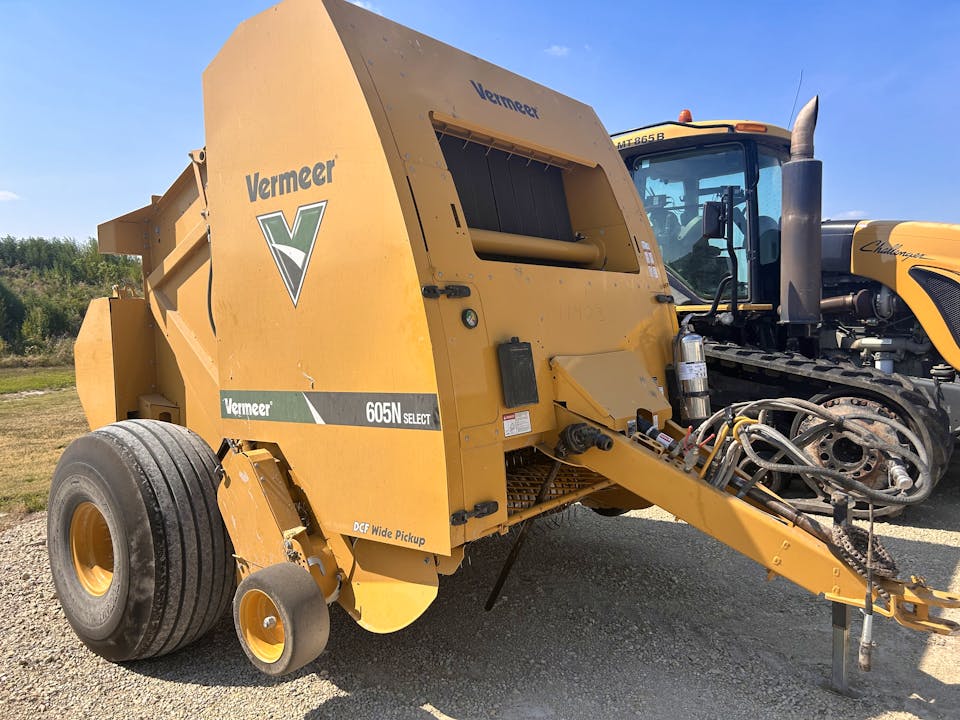 Vermeer 605N Select
