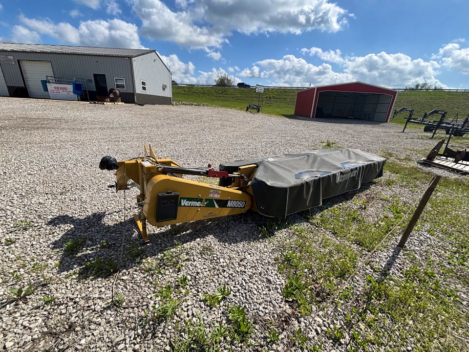 Vermeer M8050