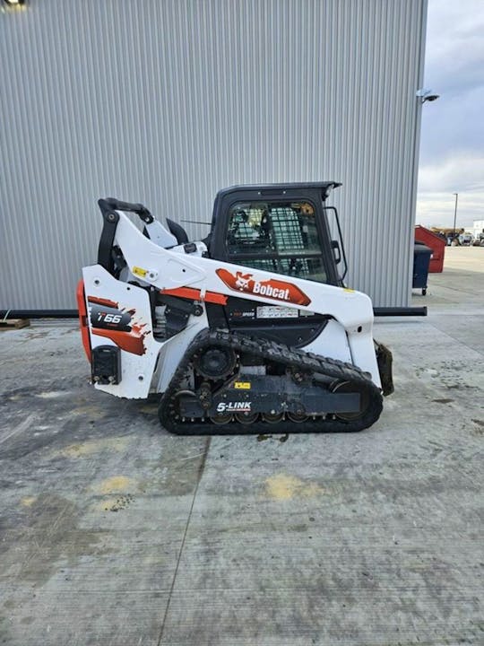 Bobcat T66