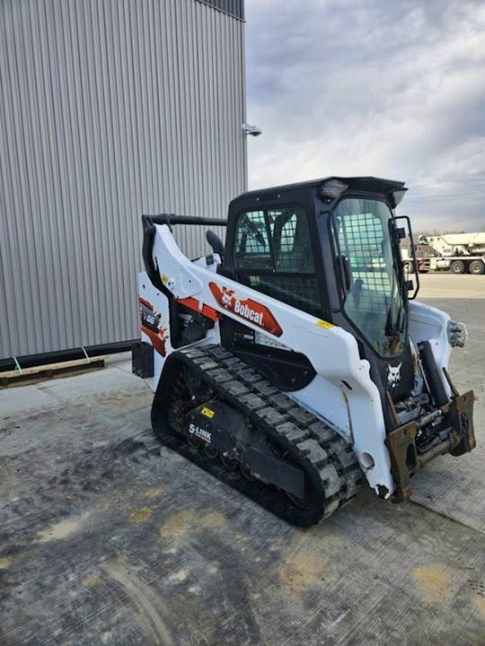 Bobcat T66