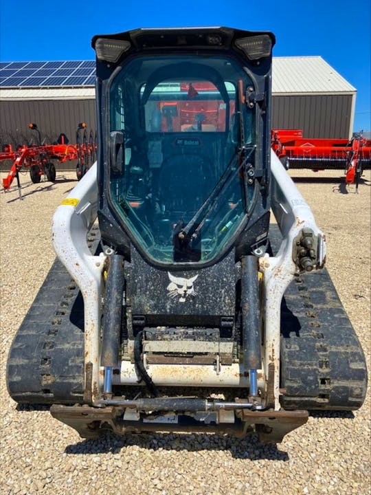 Bobcat T76