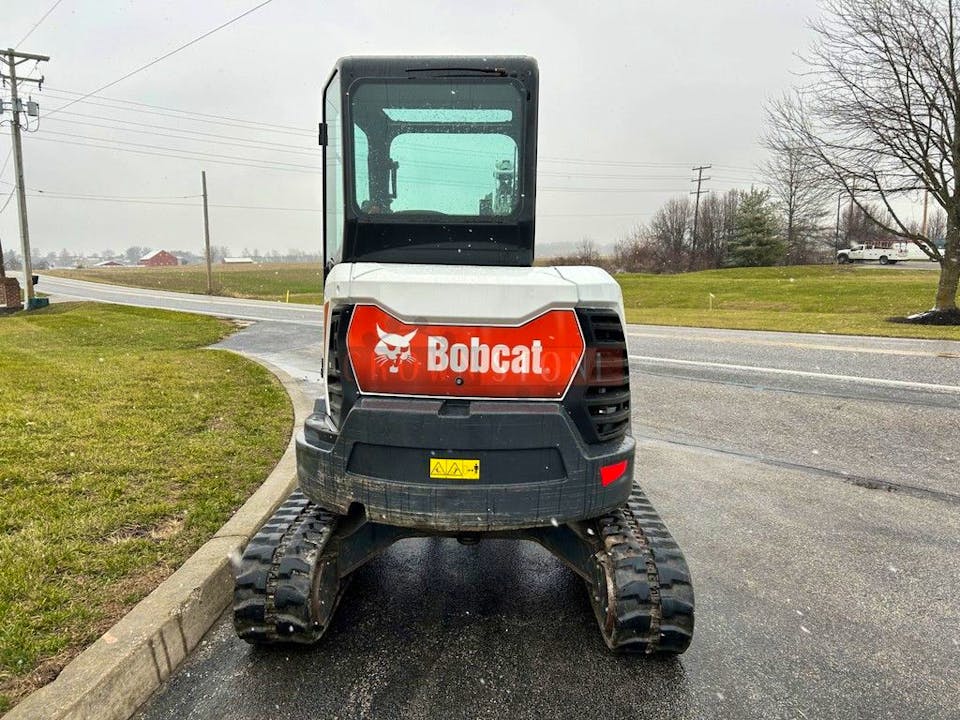 Bobcat E35