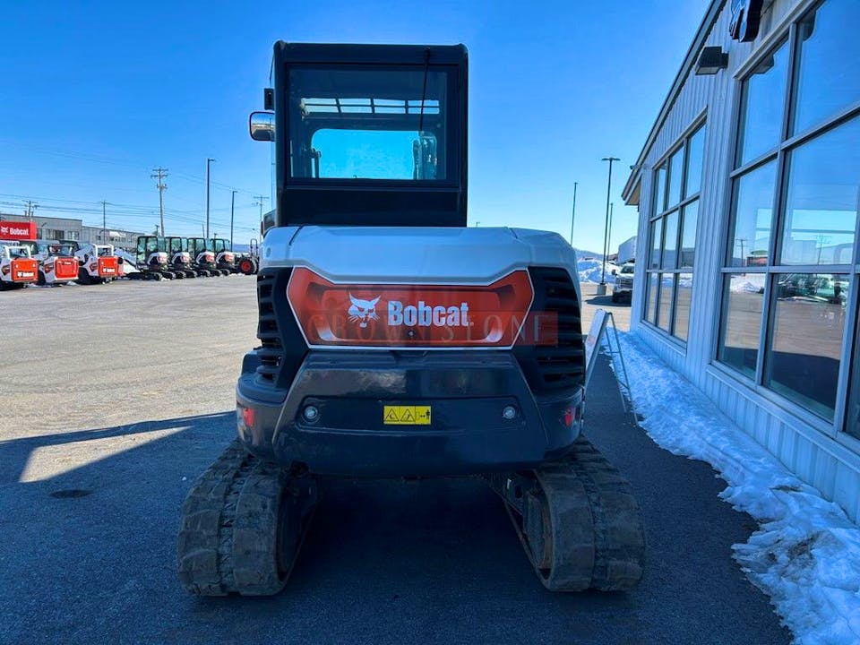 Bobcat E60 R2