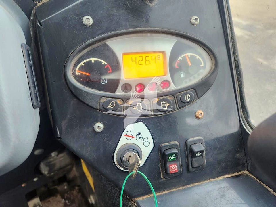 Bobcat L28