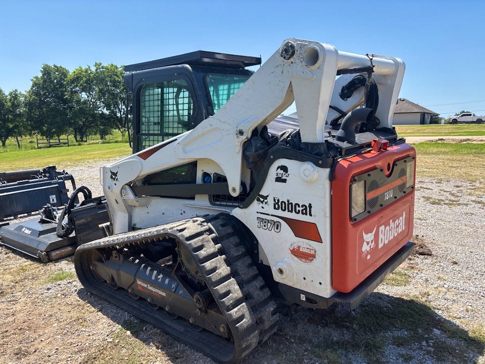 Bobcat T870