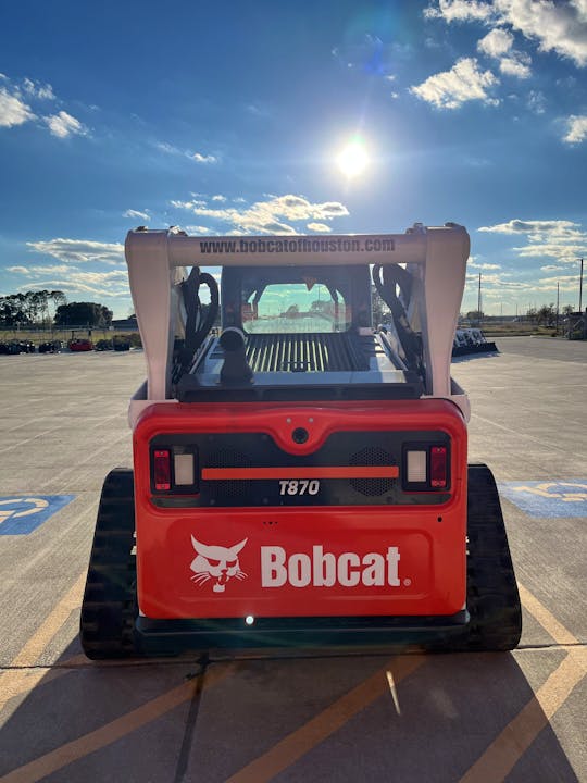 Bobcat T870