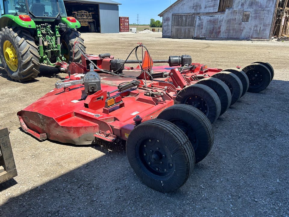 Bush Hog 2815R4