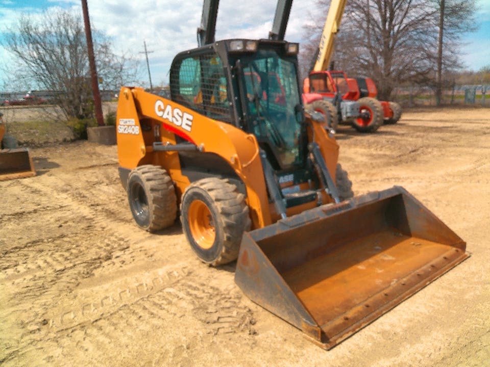 Case SR240B