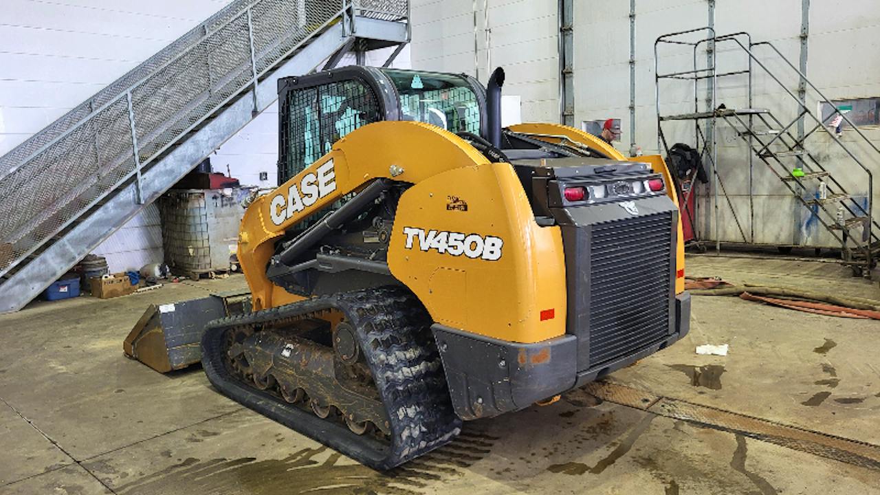 Case TV450B