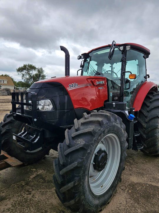 CASE IH FARMALL 140A