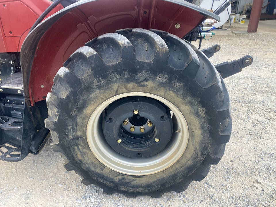 Case IH Farmall 105A