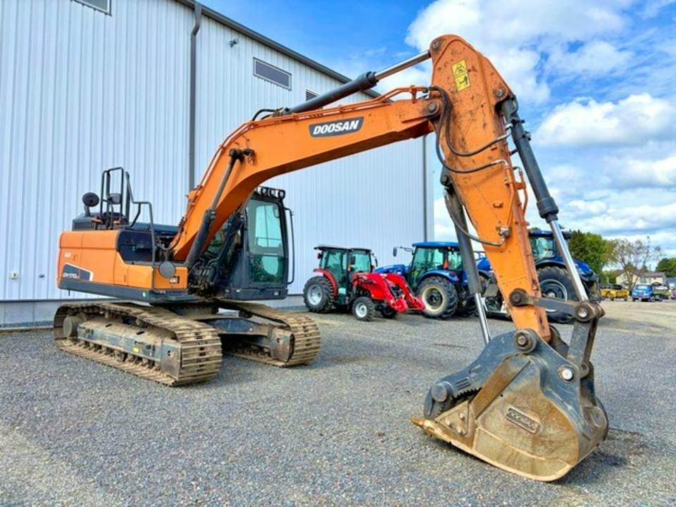 Doosan DX170LC-5