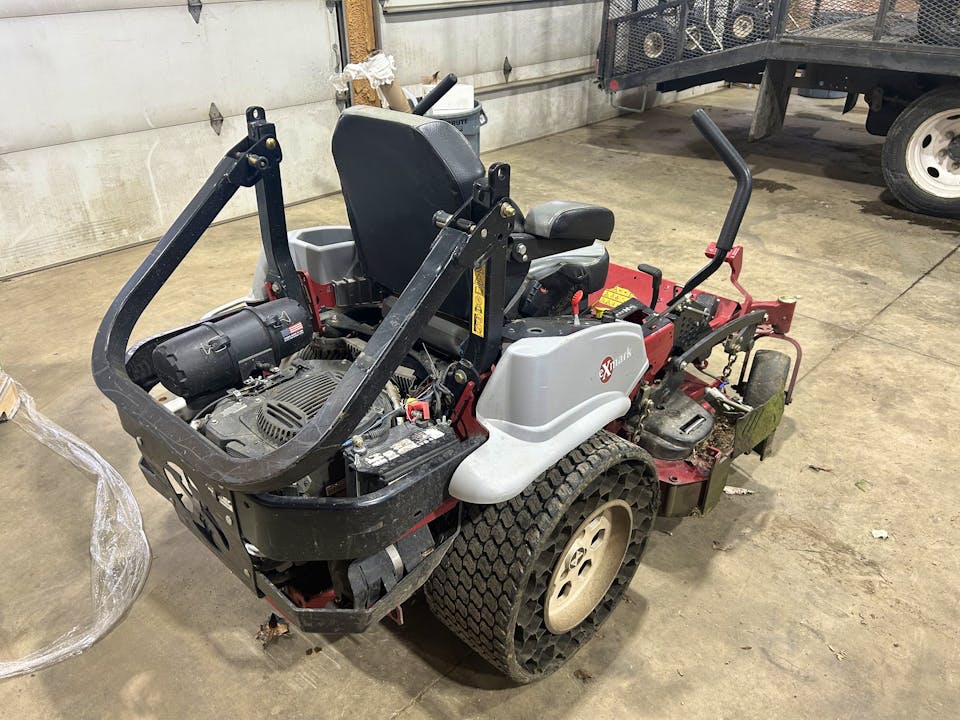 Exmark LZS740AKC524A2