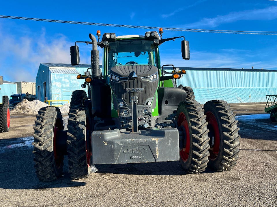 FENDT 933 VARIO