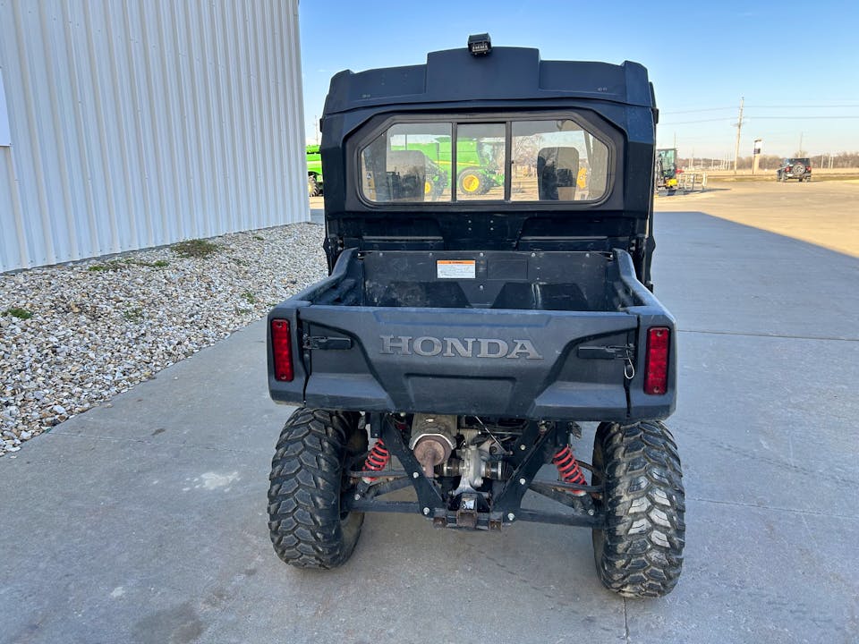 Honda Pioneer 700 Deluxe