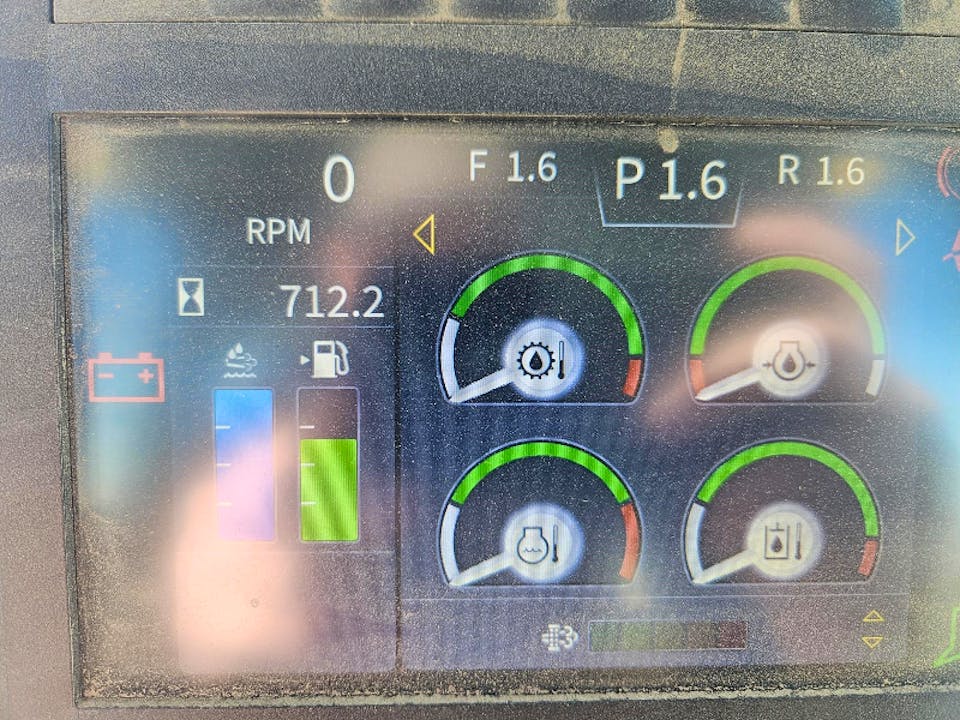 John Deere 750L XLT DOZER