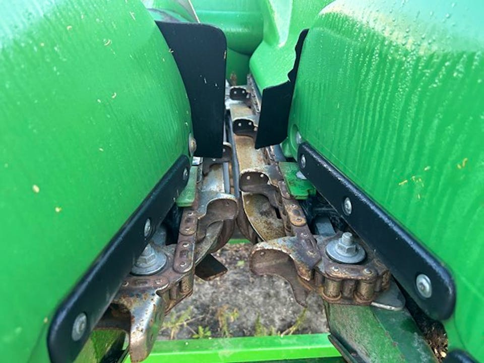 John Deere C8R