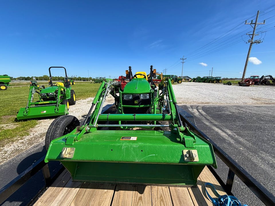 John Deere 1025R