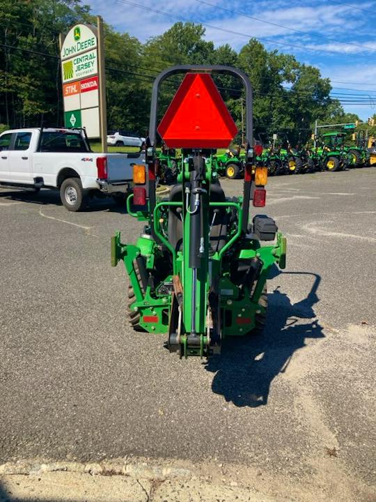 John Deere 1025R