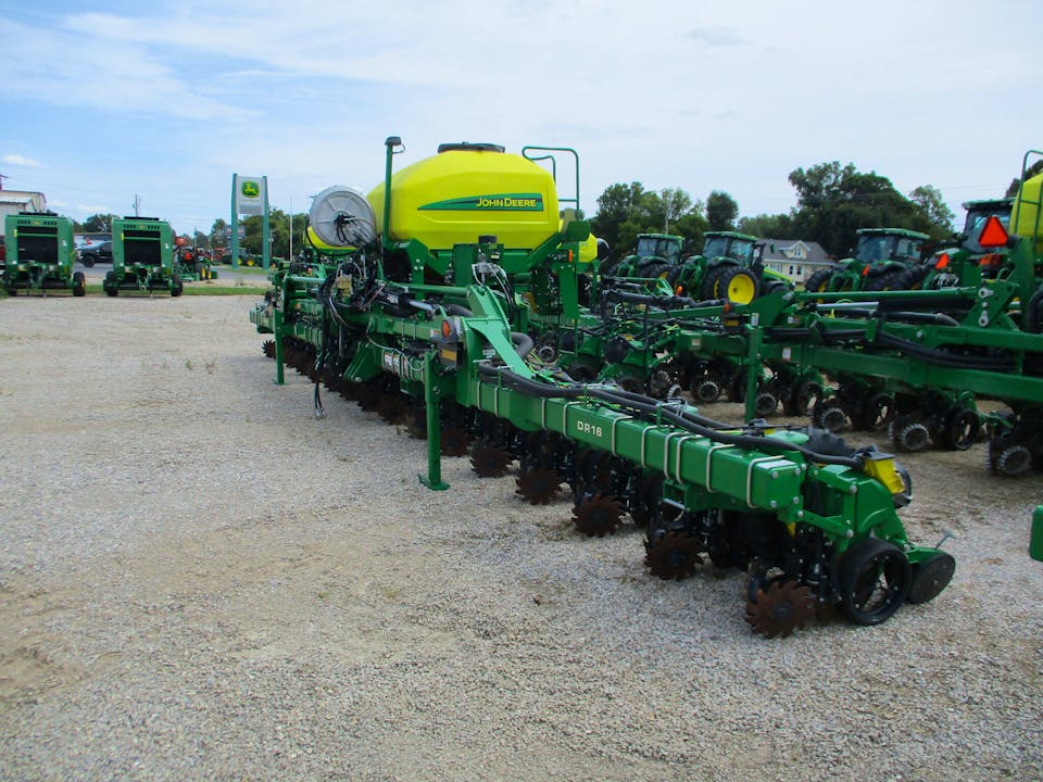 John Deere DR16X