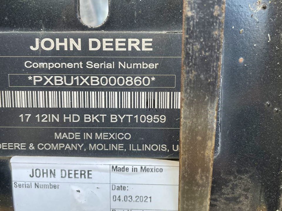 John Deere 17HD12