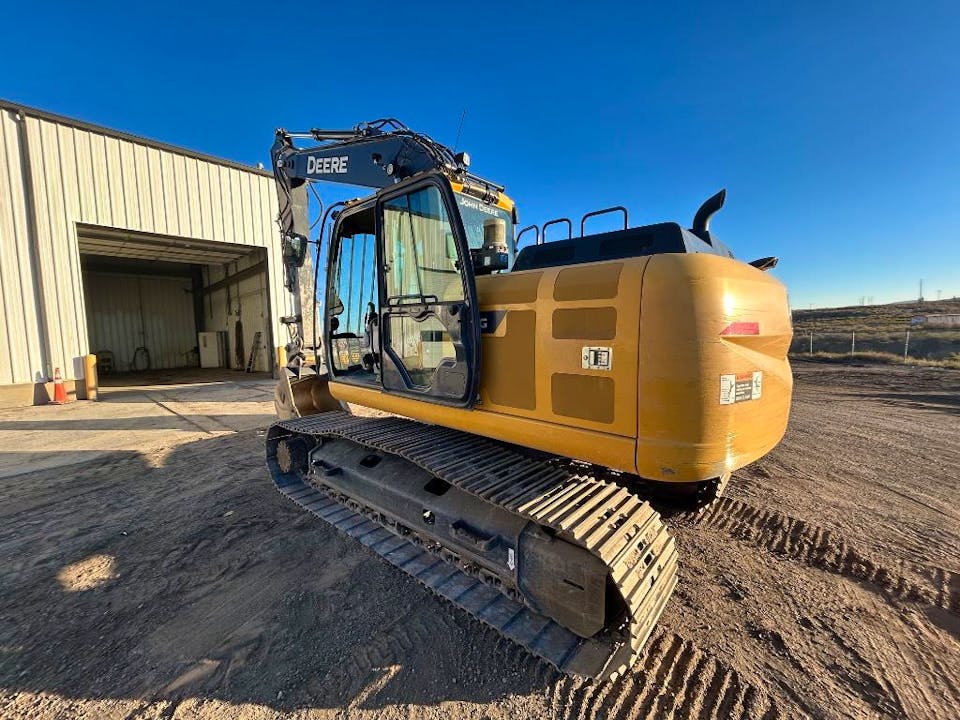 John Deere 200G