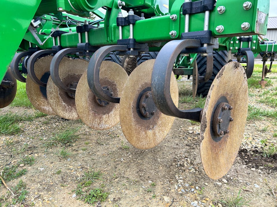 John Deere 2730