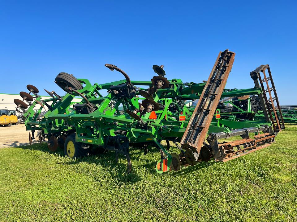 John Deere 2730